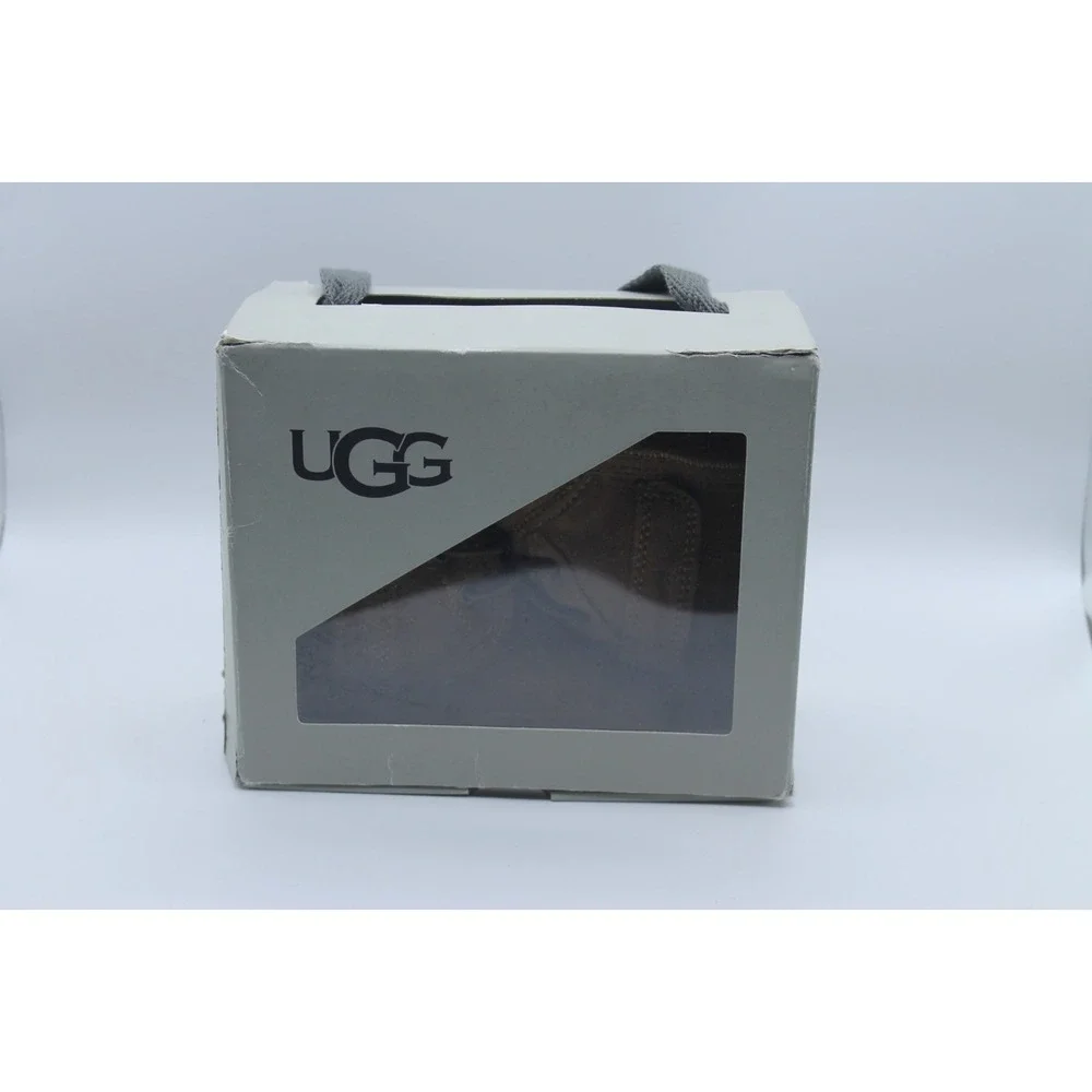 UGG baby neumel